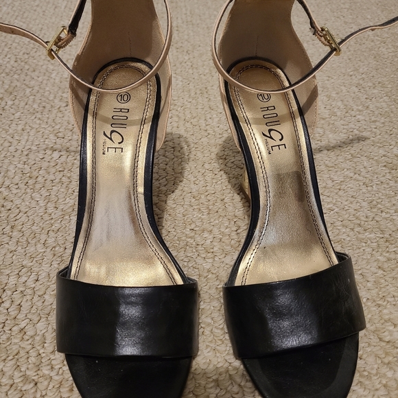 Shoes - Women's Shoes
